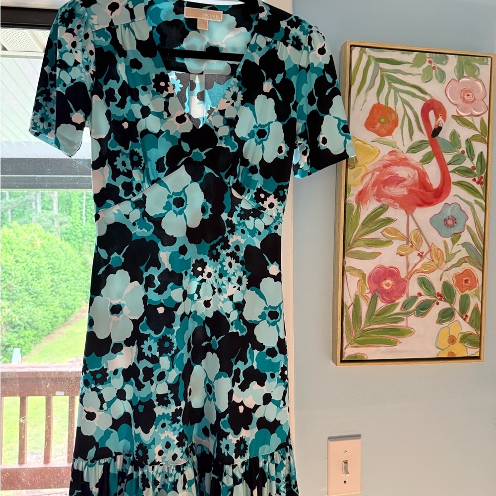 Micheal Kors Floral V-Neck Dress in Blue and Black - Picture 2 of 4